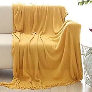 YELLOW THROW BLANKET KNIT